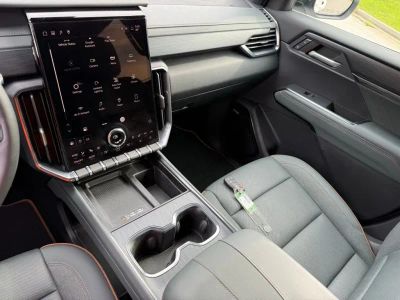 2024 GMC Acadia - Photo 33