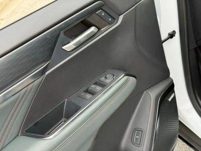 2024 GMC Acadia - Photo 21