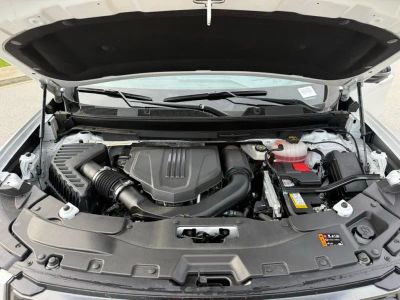 2024 GMC Acadia - Photo 16