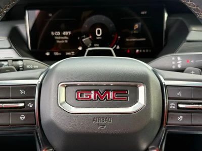 2024 GMC Acadia - Photo 28