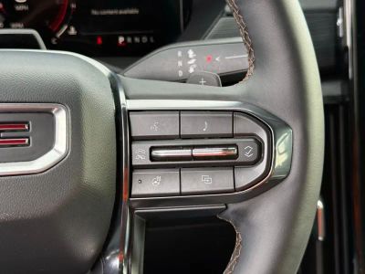 2024 GMC Acadia - Photo 31