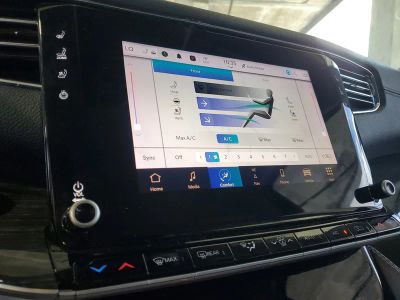 2022 Jeep Wagoneer — photo 27 view