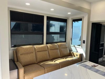 2026 Brinkley Model G - Photo 33