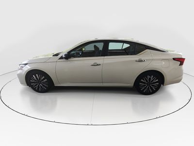 2025 Nissan Altima — interior view