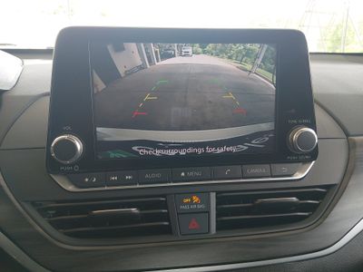2025 Nissan Altima — photo 16 view