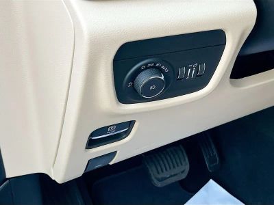 2026 Jeep Grand Cherokee L — photo 10 view