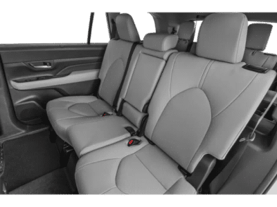 2026 Toyota Grand Highlander — photo 10 view