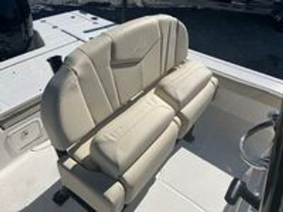 2026 Robalo 226 Cayman - Photo 11
