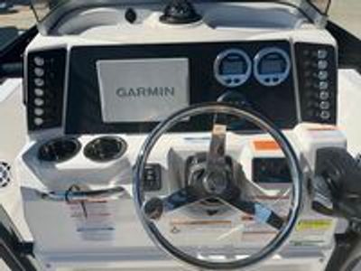 2026 Robalo 226 Cayman - Photo 10