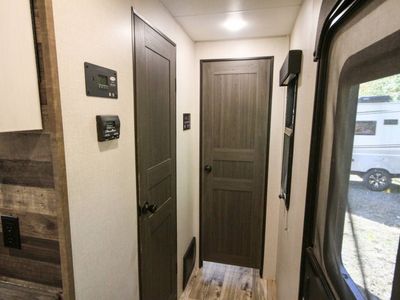 2021 Venture RV SportTrek Touring 343VIK — photo 18 view