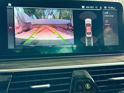 2023 BMW 5 Series — photo 14 view