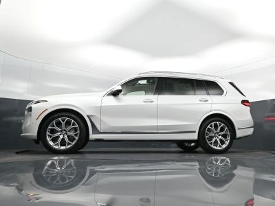 2026 BMW X7 — photo 41 view