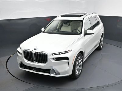 2026 BMW X7 — photo 32 view