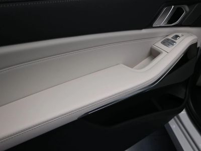 2026 BMW X7 — photo 16 view