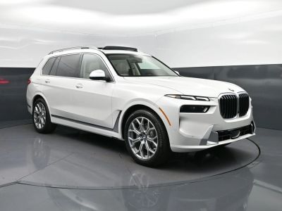 2026 BMW X7 — photo 10 view