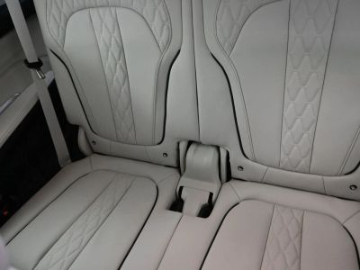 2026 BMW X7 — photo 18 view