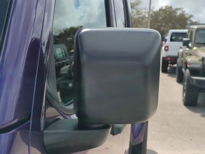 2026 Jeep Gladiator — photo 12 view