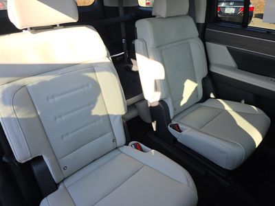2026 Hyundai Santa Fe Hybrid — photo 14 view