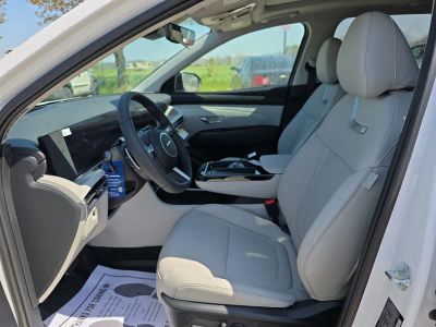 2026 Hyundai Tucson — photo 9 view