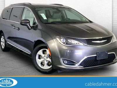 2017 Chrysler Pacifica Touring-L Plus in Granite Crystal Metallic Clearcoat — front three-quarter view