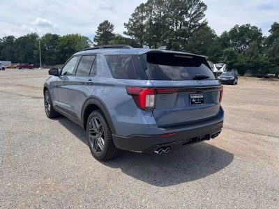 2026 Ford Explorer — detail view