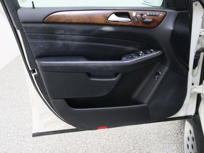 2013 Mercedes-Benz M-Class AWD — photo 12 view