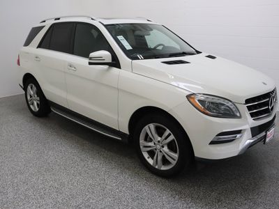 2013 Mercedes-Benz M-Class AWD — interior view