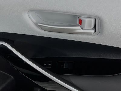 2023 Toyota Corolla Hatchback — photo 29 view