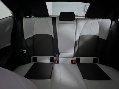 2023 Toyota Corolla Hatchback — photo 30 view