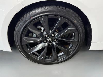 2023 Toyota Corolla Hatchback — photo 11 view