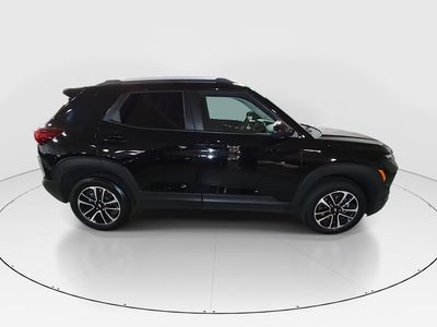 2025 Chevrolet Trailblazer — photo 8 view