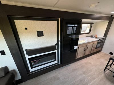2025 Forest River RV Cherokee Grey Wolf Black Label - Photo 29