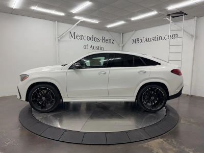 2026 Mercedes-Benz GLE — interior view