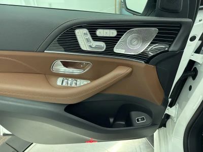 2026 Mercedes-Benz GLE — photo 17 view