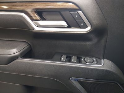 2025 Chevrolet Silverado 1500 - Photo 22