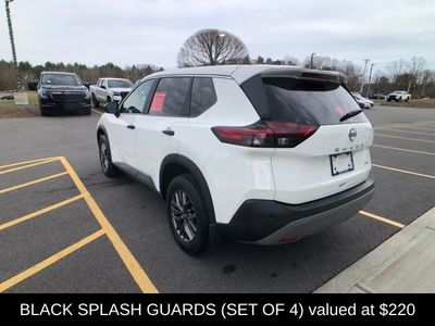 2023 Nissan Rogue S - Photo 5