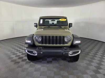 2025 Jeep Gladiator — rear three-quarter view
