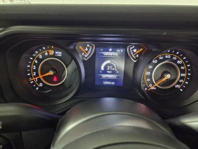 2025 Jeep Gladiator — photo 17 view