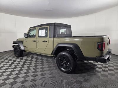 2025 Jeep Gladiator — photo 8 view