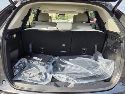 2026 Mazda CX-90 — photo 8 view