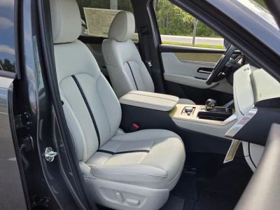 2026 Mazda CX-90 — photo 17 view
