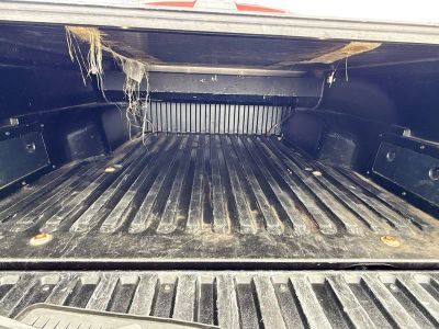 2017 Toyota Tacoma — photo 12 view