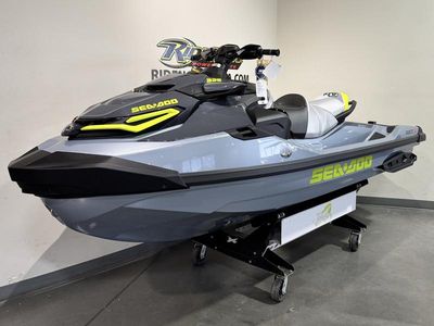 2025 Sea-Doo RXT-X 325 Ice Metal / Manta Green - Photo 1