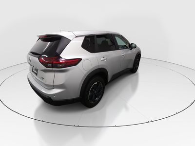 2024 Nissan Rogue — photo 7 view