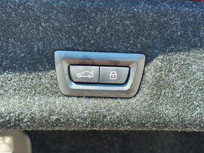 2025 BMW 3 Series — photo 14 view