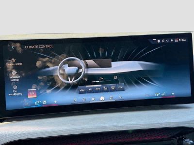 2025 BMW 3 Series — photo 36 view