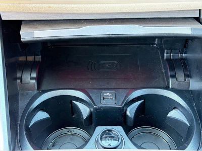 2025 BMW 3 Series — photo 32 view