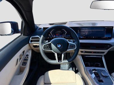 2025 BMW 3 Series — photo 18 view