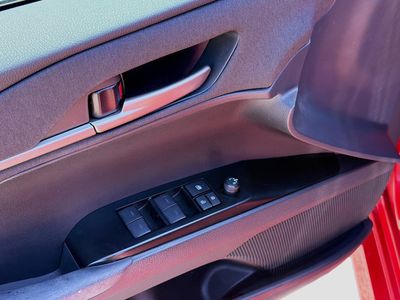 2025 Toyota Camry — photo 22 view