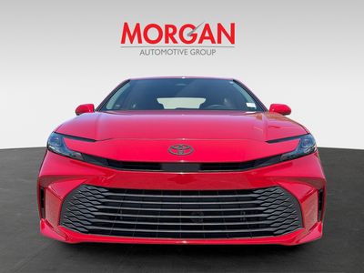 2025 Toyota Camry — photo 8 view
